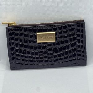 NWOT BIMBA Y LOLA Cherry Black Gold Tone Zipper Card Wallet Bag!